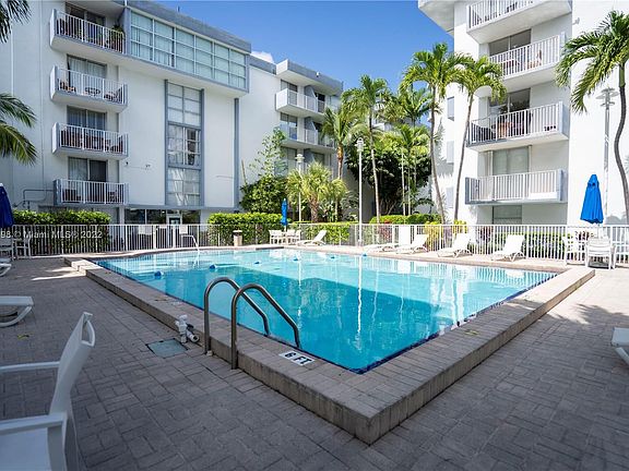 3rd image of 1801 S Treasure Dr APT 506A