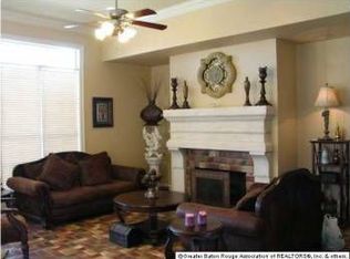 6165 Breeze Point Dr, Gonzales, LA 70737