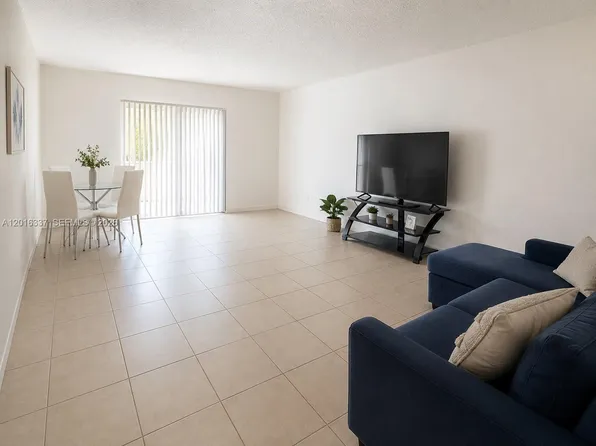 17901 NW 68th Ave APT T103, Hialeah, FL 33015