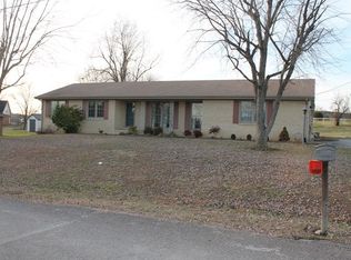 923 Allison Dr, Hopkinsville, KY 42240