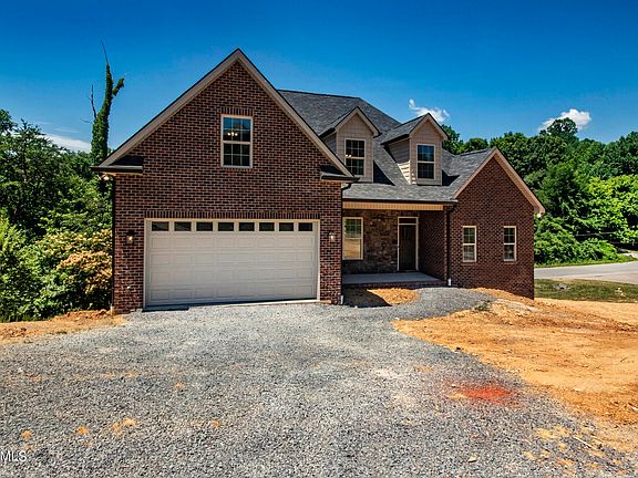 2nd image of 1028 Crown Ridge Ln Lot 39