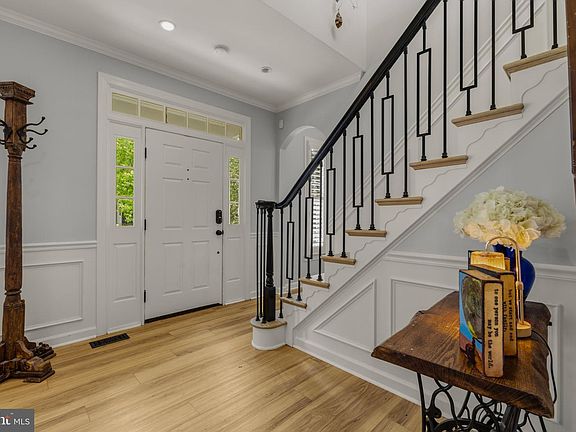 5th image of 636 Kent Oaks Way