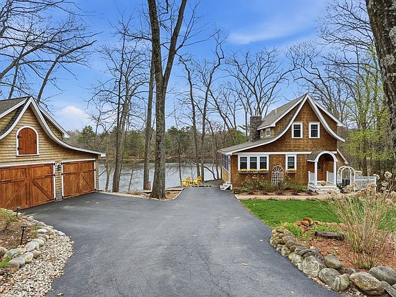 2nd image of 284 Whiley Rd