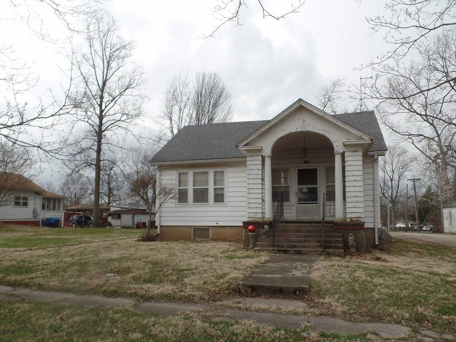 109 S State St, Griggsville, IL 62340 Zillow