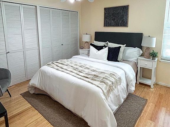 5th image of 20536 Neerwinder St