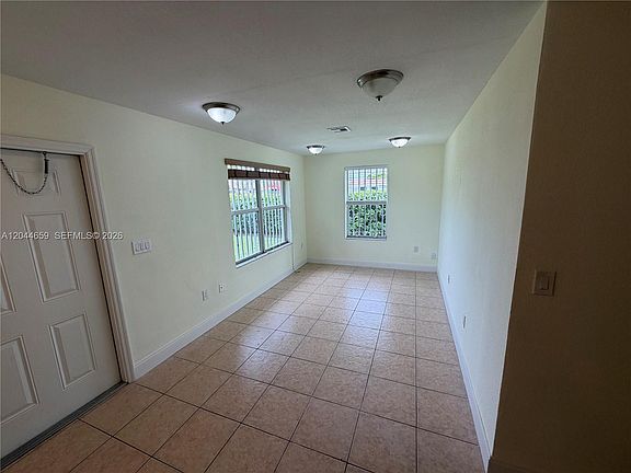 5th image of 10530 SW 183rd St #2