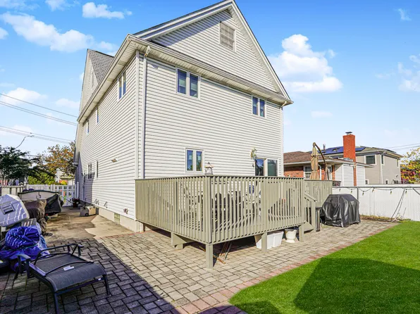 174 Barbara Street image 34 of 37