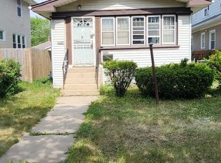 627 S 16th Ave, Maywood, IL