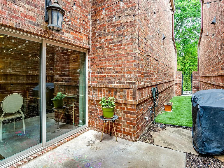 1201 Jerome St #1203 — Photo 30