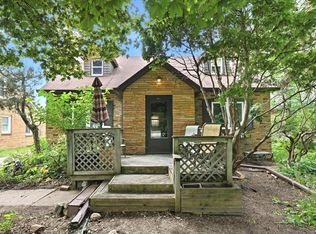 1907 Snelling Ave N, Falcon Heights, MN 55113