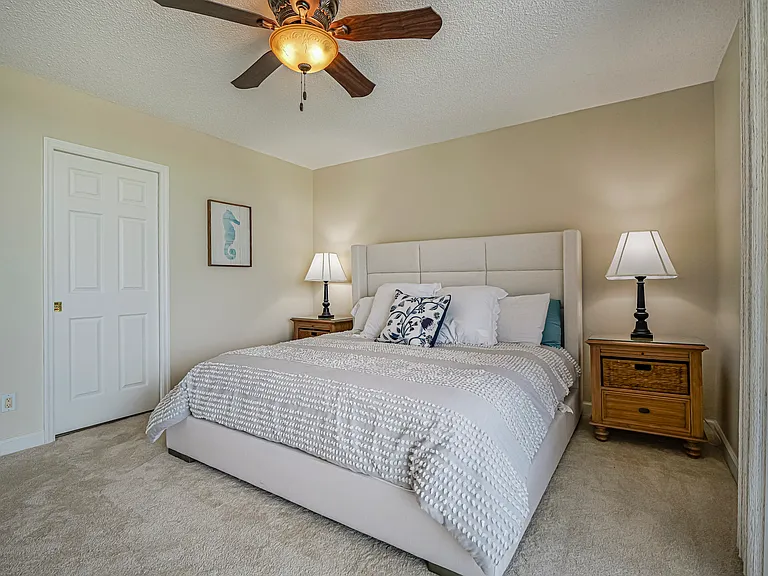 3554 Ocean Dr #302S — Photo 14