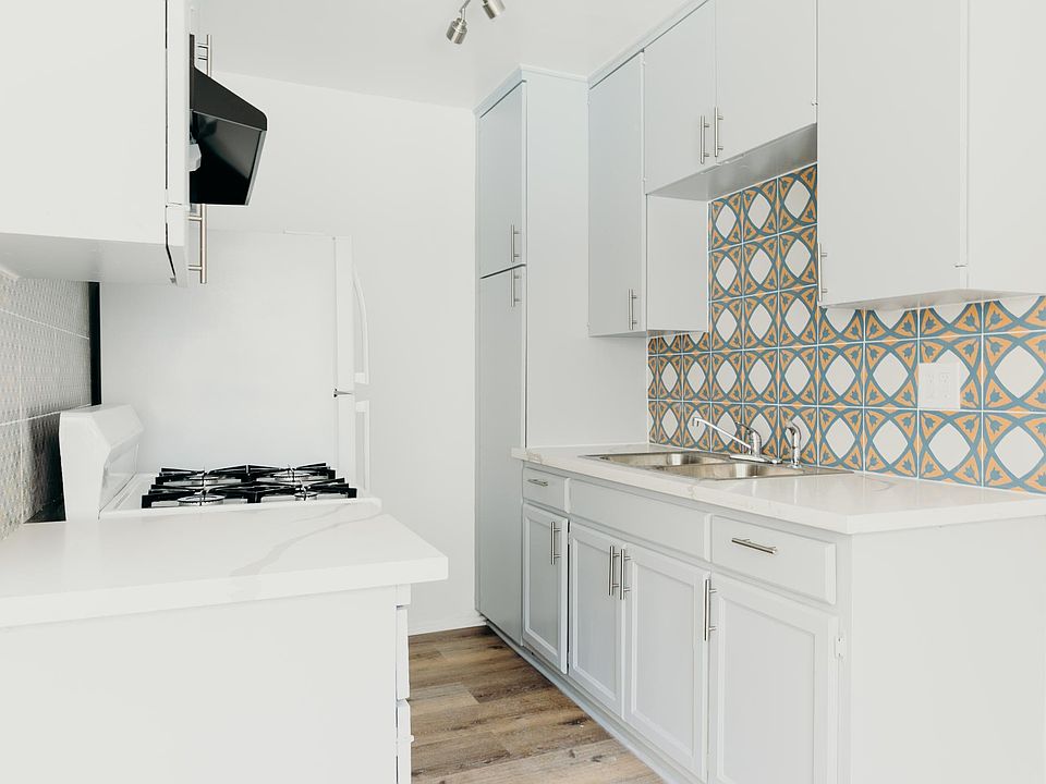 1st image of 10355 S Western Ave #2