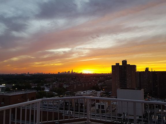 3rd image of 10740 Queens Blvd APT 18D