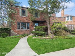 7434 N Washtenaw Ave, Chicago, IL