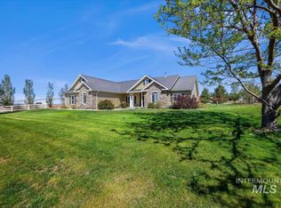 4150 E 3200 S, Hansen, ID 83334