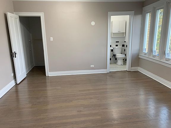 5th image of 224 Lake St #3