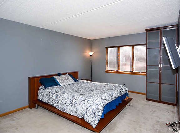 4th image of 1470 Jefferson St APT 201