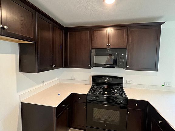 5th image of 2824 Evening Side Dr