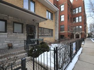 3554 N Pine Grove Ave, Chicago, IL 60657