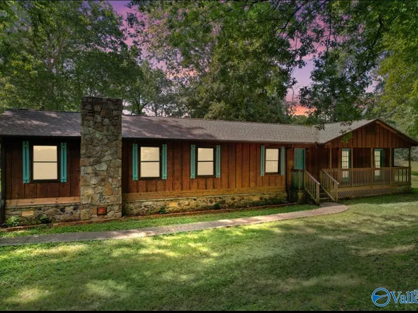 164 Western Hills Dr, Madison, AL 35757