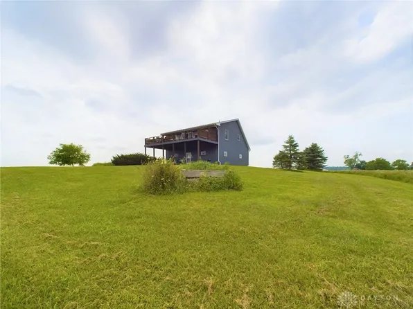 2106 Mills Rd, New Madison, OH 45346