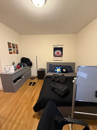 877 Beacon St #1A Photo 1