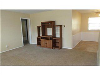 3rd image of 4412 N Aydelotte Ave