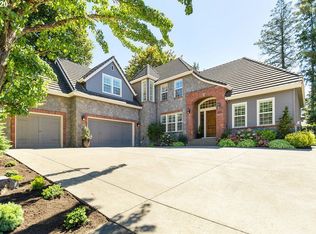 2510 Wembley Park Rd, Lake Oswego, OR 97034