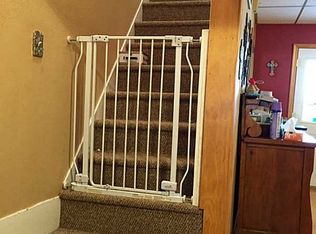 902 W 16th St, Vinton, IA 52349