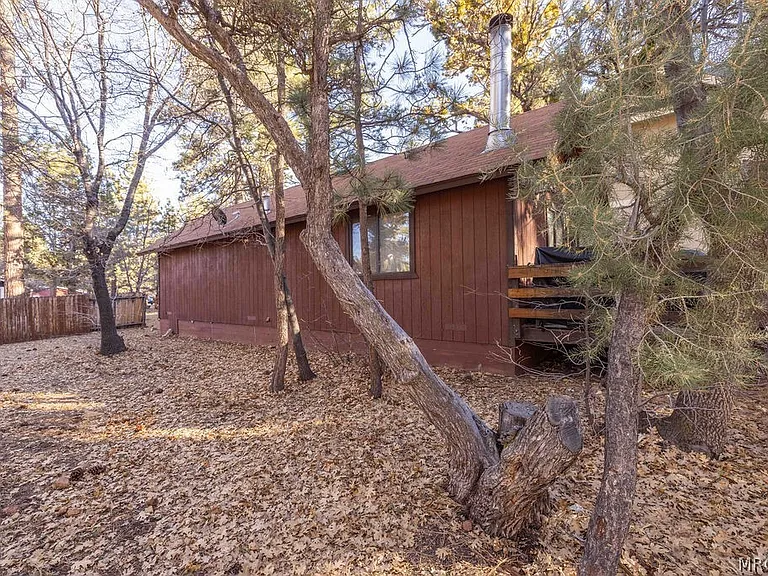 741 Kern Ave — Photo 21