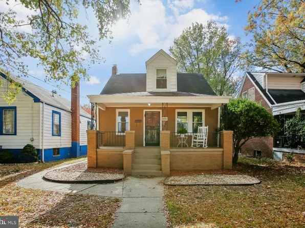 4229 Lane Pl NE, Washington, DC 20019