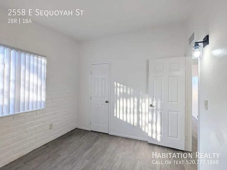2558 E Sequoyah St — Photo 9