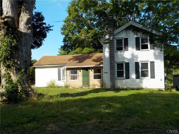 11853 Johnnycake Hill Rd, Cato, NY 13033
