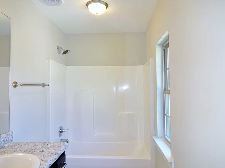 555 Polo Way — Photo 12