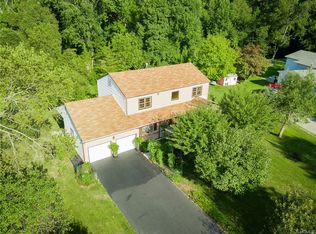 49 Pilgrim Ln, Monsey, NY 10952