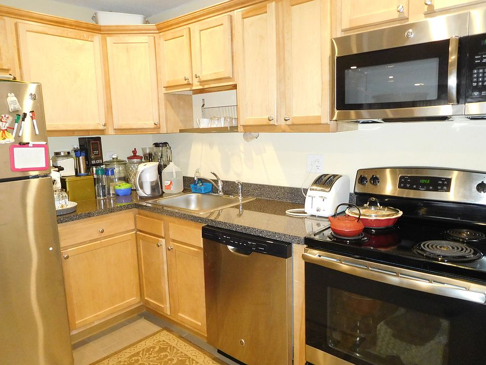 2nd image of 40 Park St #568230c8d
