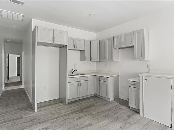 4th image of 1874-1876 N Roman St