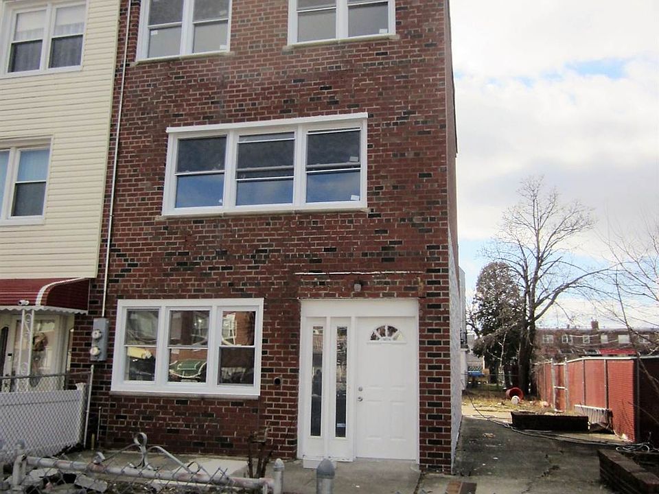 1st image of 203 Huntington Ave