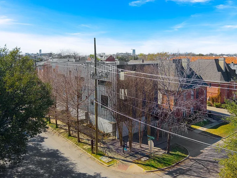 4001 Bowser Ave #B — Photo 34