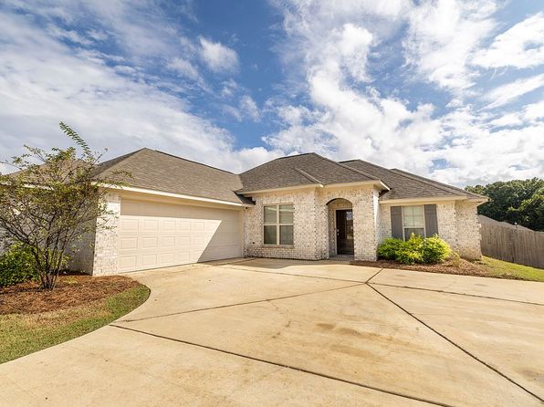 109 Allie Ln