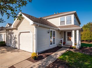 4516 Puritas Park Dr, Cleveland, OH 44135