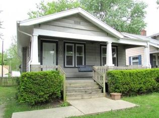 2013 Holmes Ave, Springfield, IL 62704