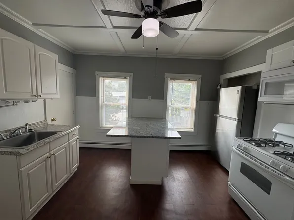 9 View St #2, Haverhill, MA 01832