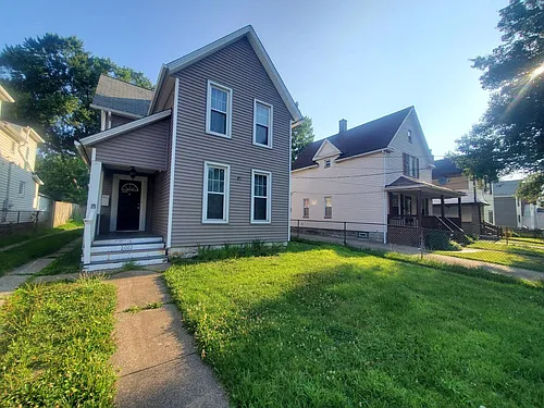 2010 Forestdale Ave Photo 1