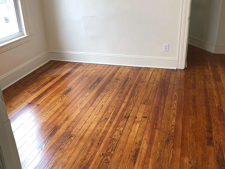 Central Ave — Photo 8