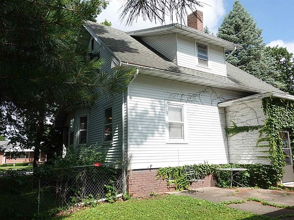 4th image of 1391 Beecher Ave