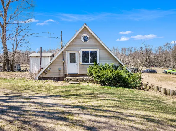 425 N Brucker Ave, Hesperia, MI 49421