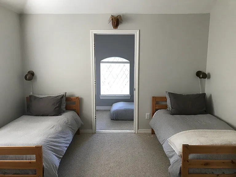 3569 Boxwood Dr — Photo 16