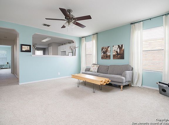 3rd image of 11722 Oakbrooke Hl