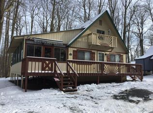 111 Sundance Dr, Pocono Lake, PA 18347